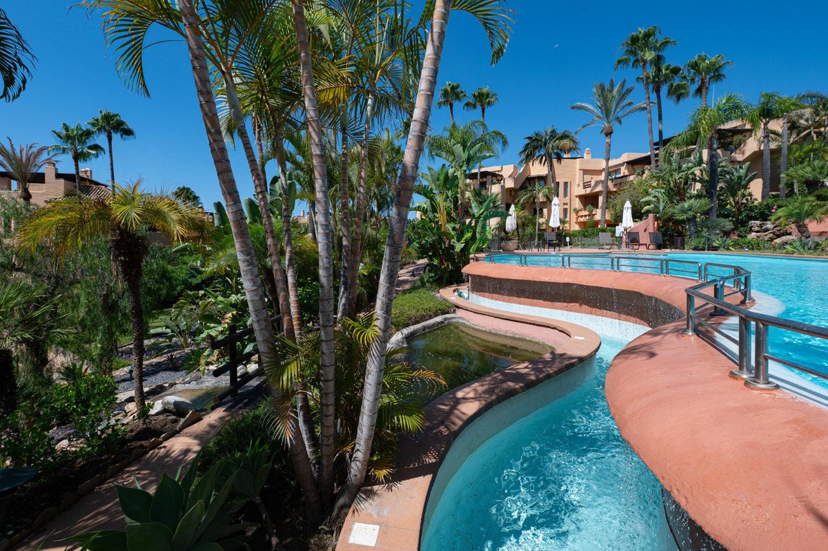 2 Bed Ground Floor Apartment in Sierra Blanca