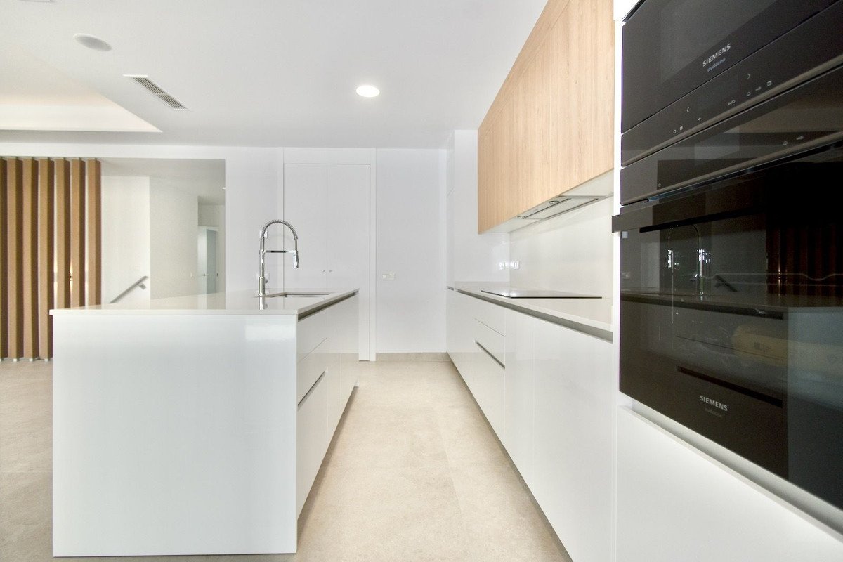3 Bed Ground Floor Apartment in Santa Clara