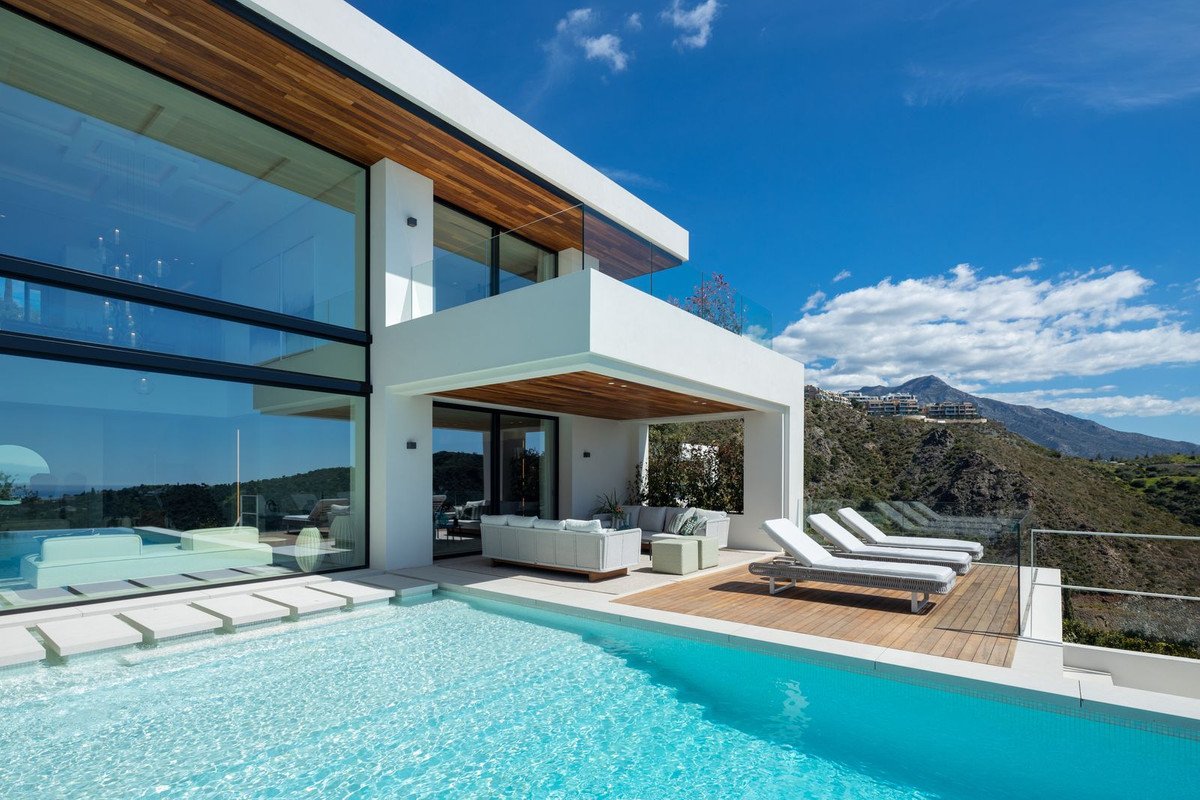 6 Bed Detached Villa in La Quinta