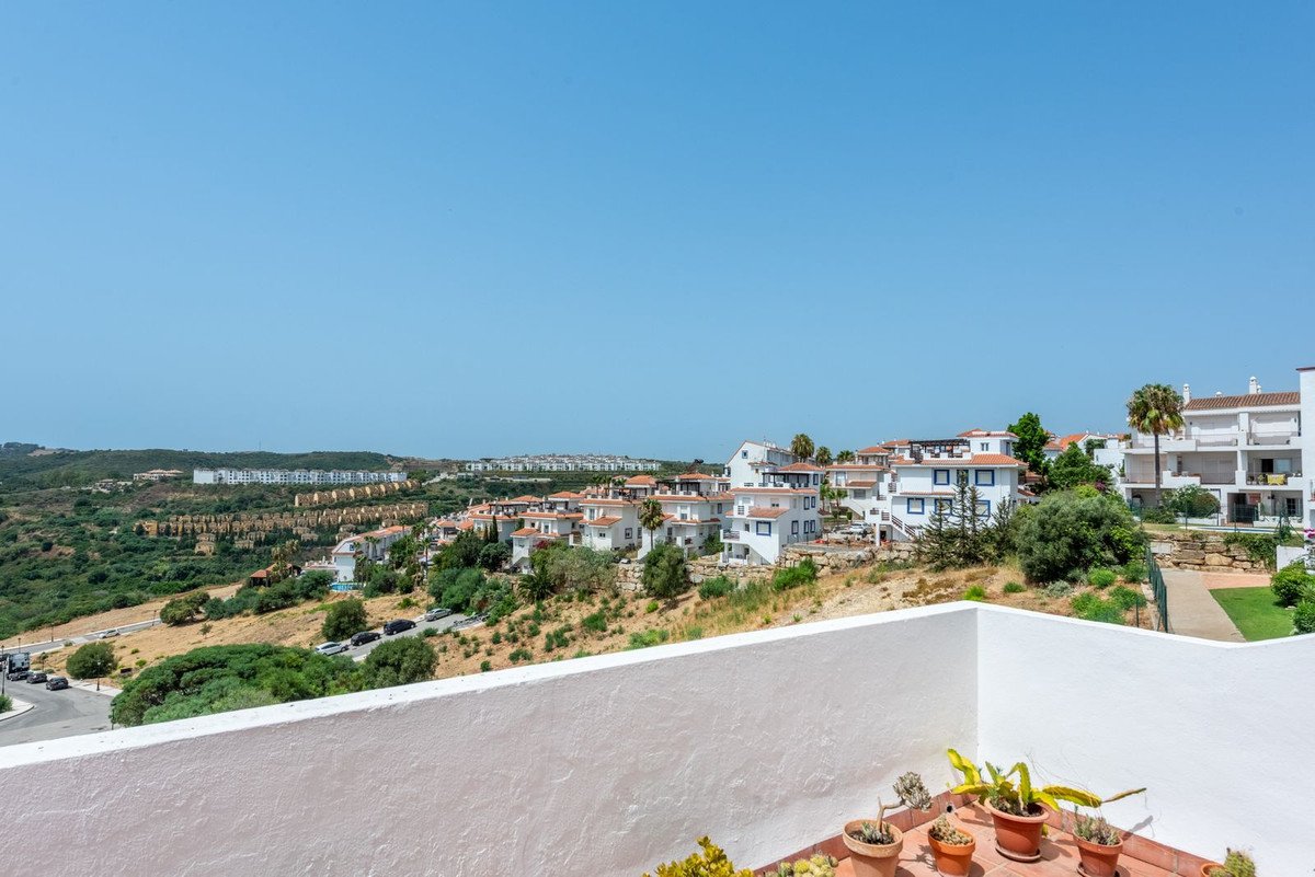1 Bed Top Floor Apartment in Manilva