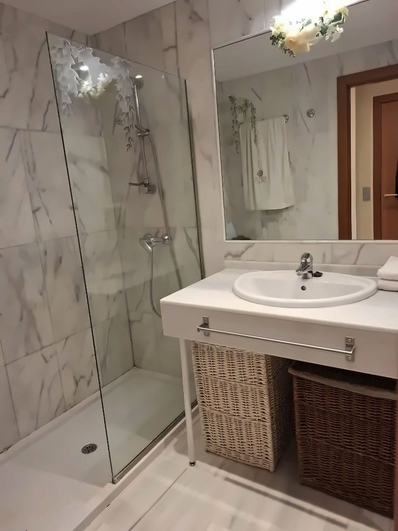 1 Bed Middle Floor Apartment in Los Flamingos