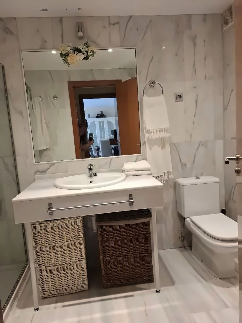 1 Bed Middle Floor Apartment in Los Flamingos