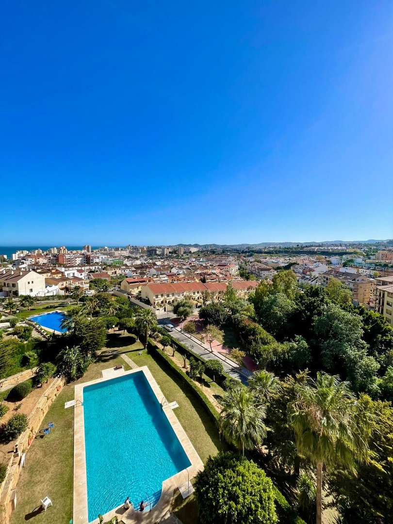 2 Bed Top Floor Apartment in Los Pacos