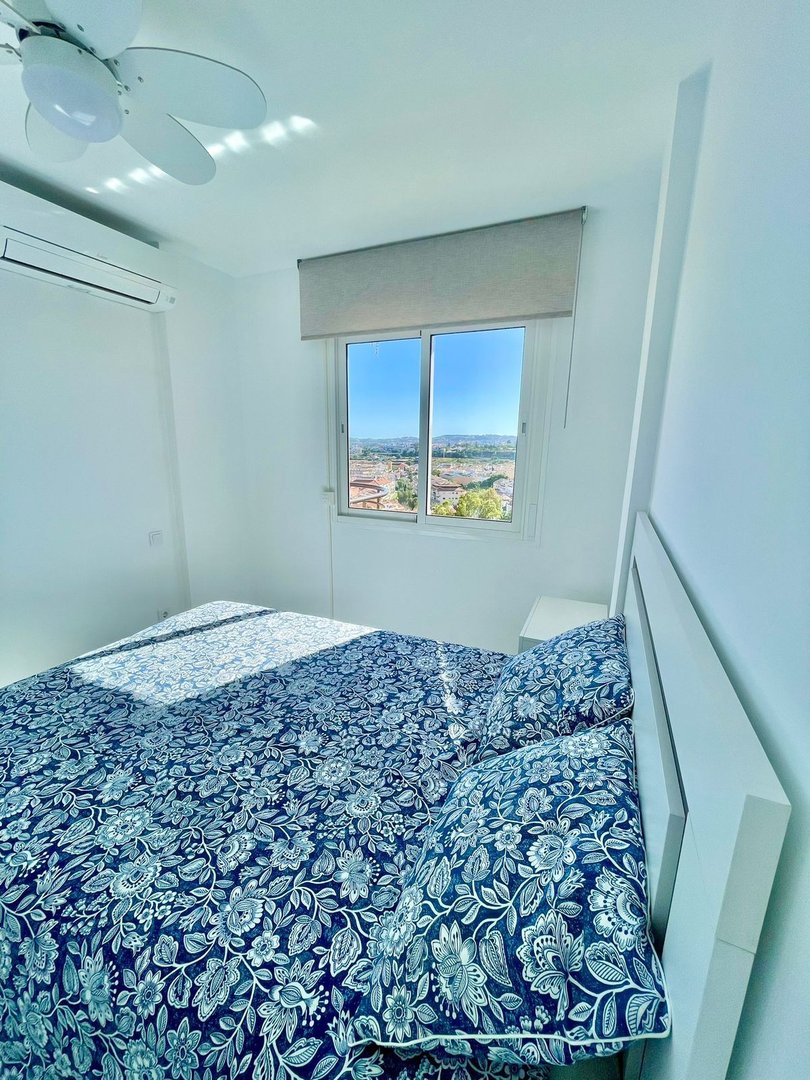 2 Bed Top Floor Apartment in Los Pacos