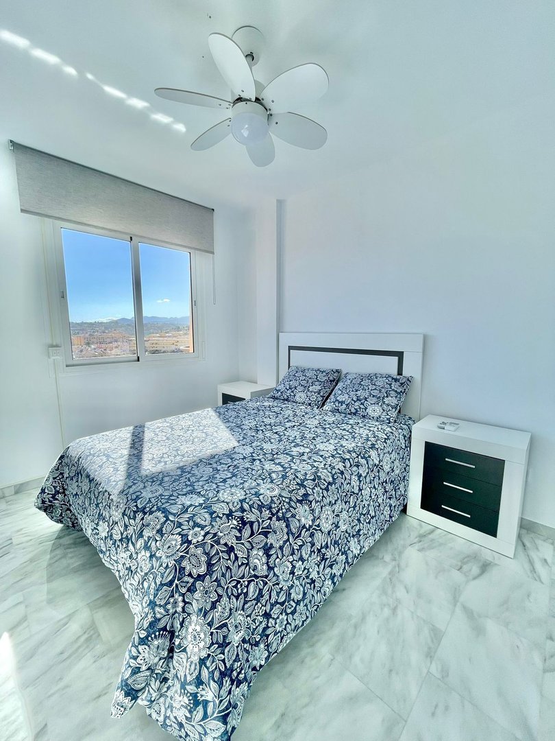 2 Bed Top Floor Apartment in Los Pacos