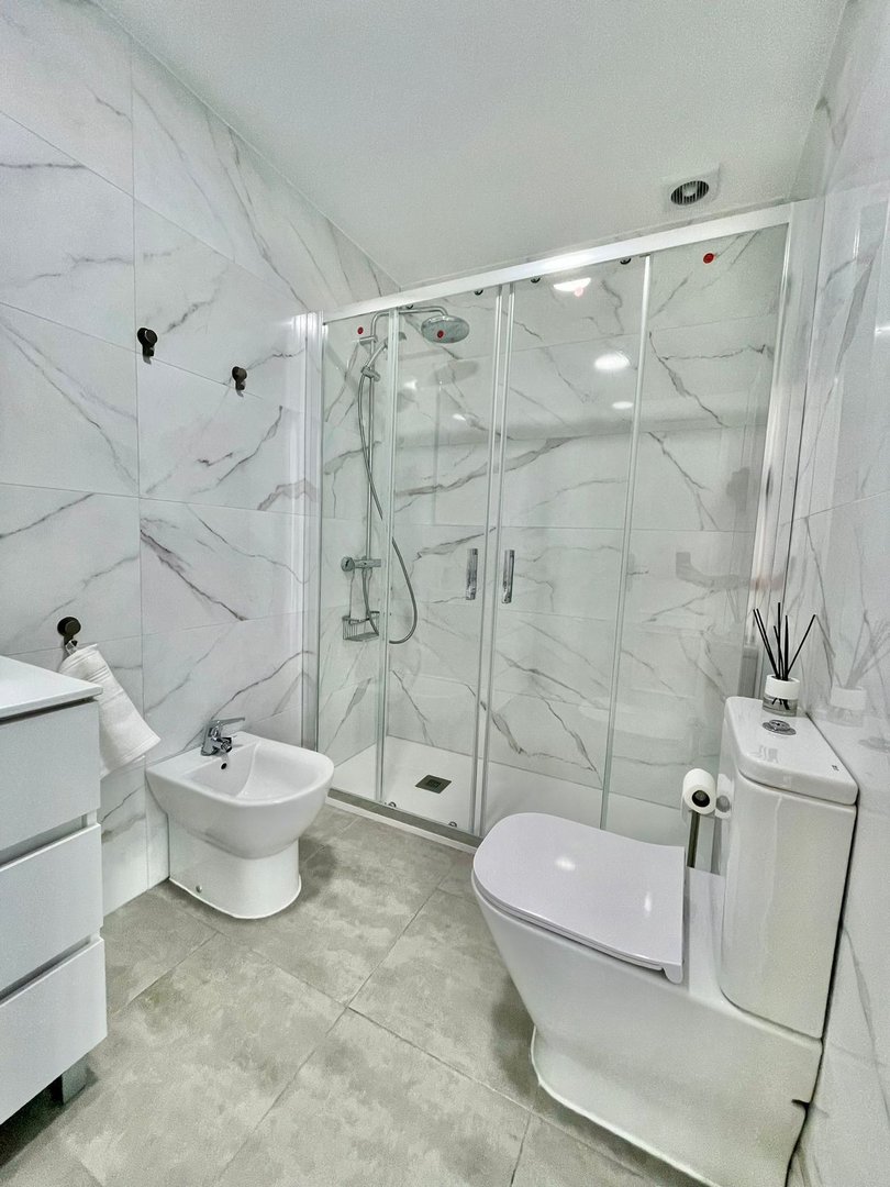 2 Bed Top Floor Apartment in Los Pacos