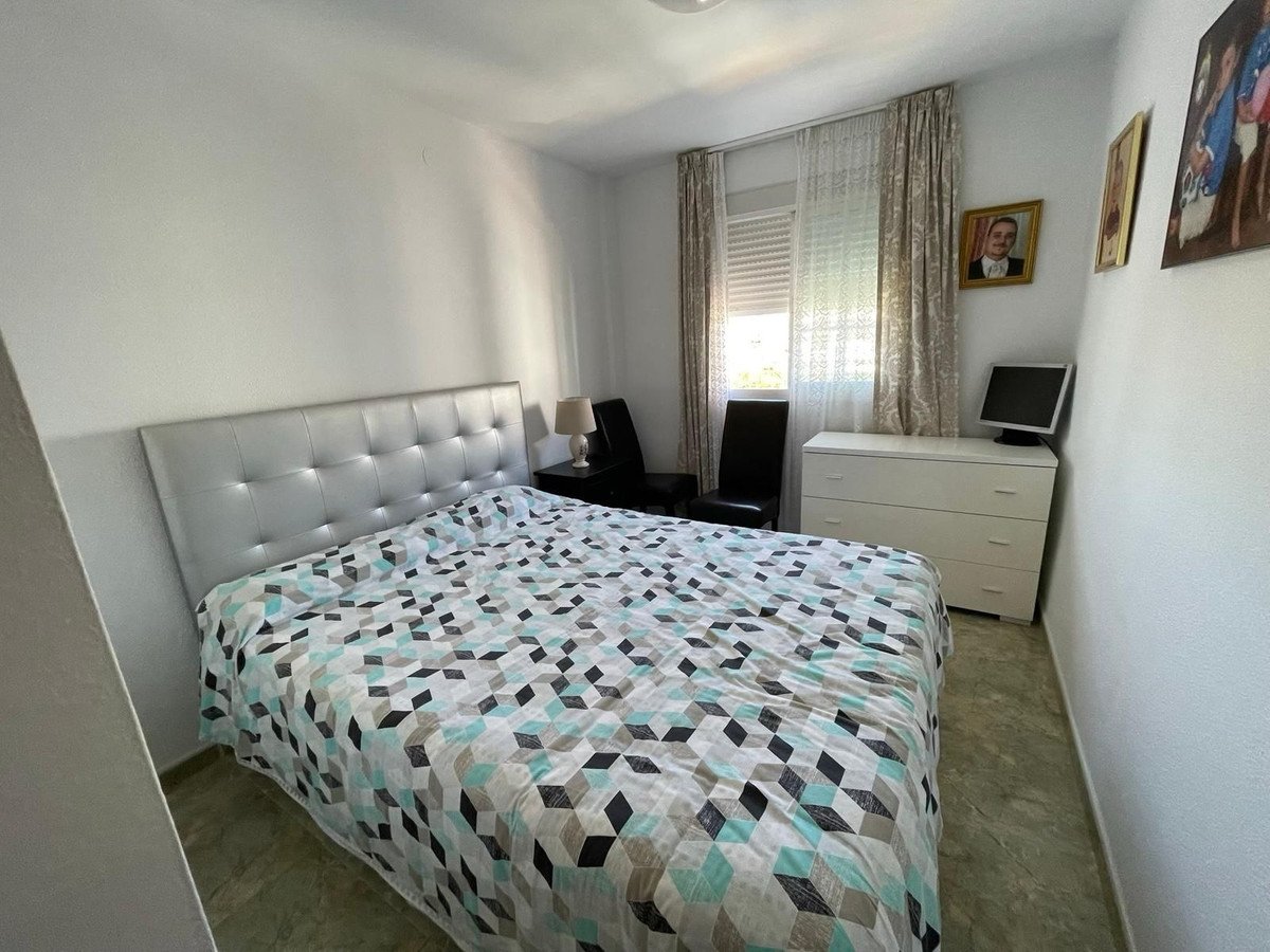 4 Bed Middle Floor Apartment in San Pedro de Alcántara