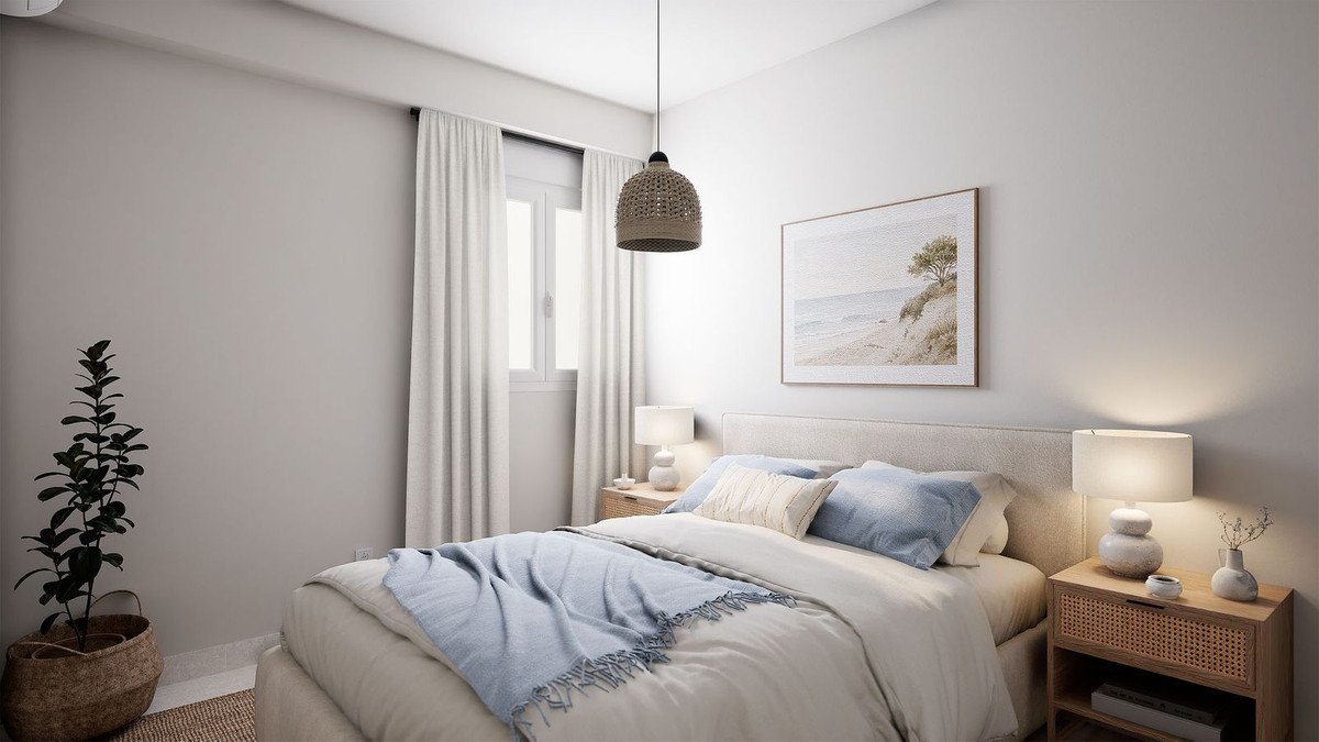 3 Bed Middle Floor Apartment in Fuengirola