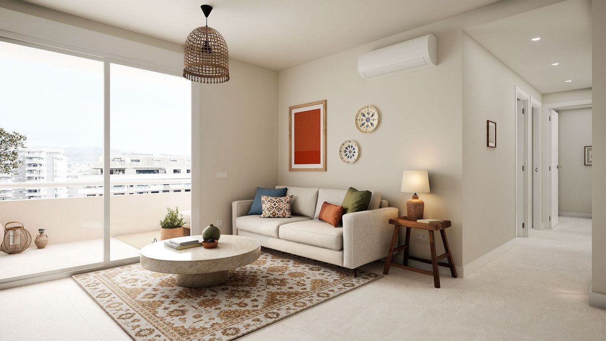 3 Bed Middle Floor Apartment in Fuengirola