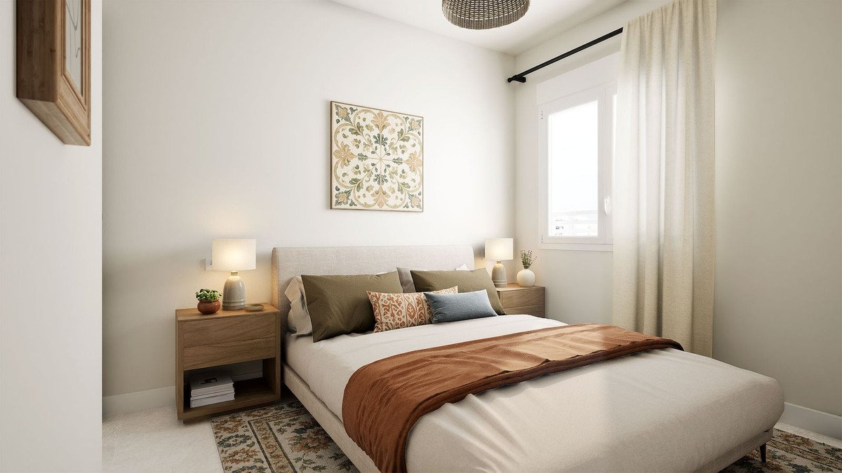 3 Bed Middle Floor Apartment in Fuengirola