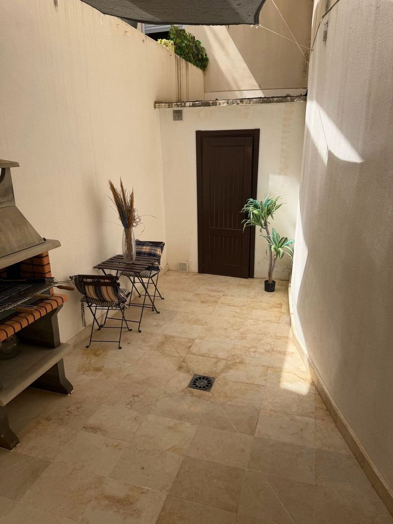 3 Bed Middle Floor Apartment in Altos de los Monteros