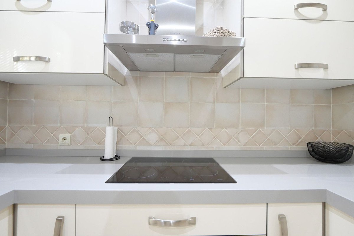 3 Bed Middle Floor Apartment in Cabopino