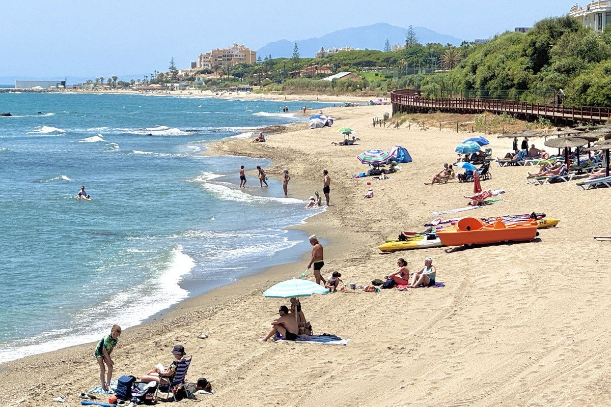 2 Bed Ground Floor Apartment in Calahonda