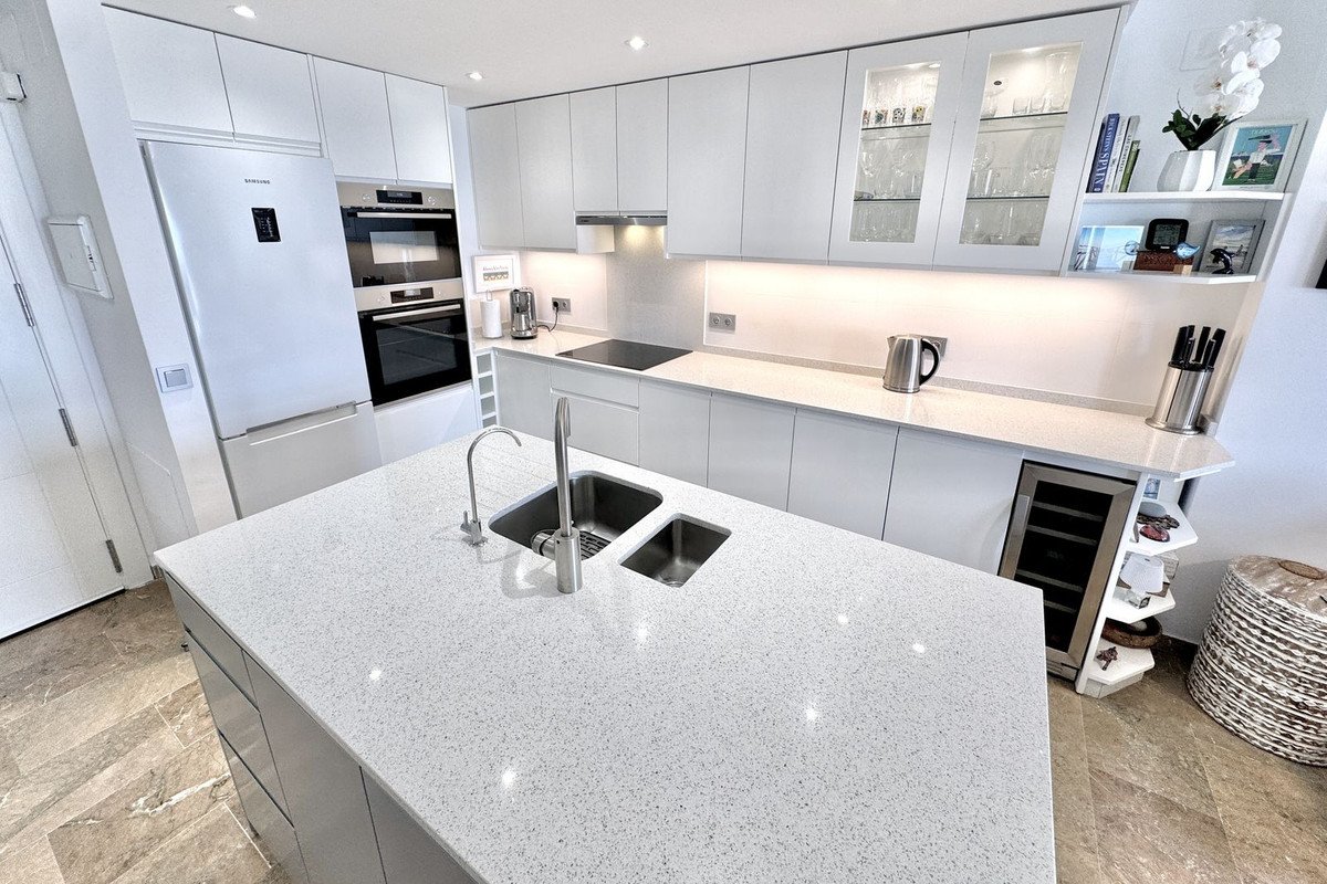 2 Bed Ground Floor Apartment in Calahonda
