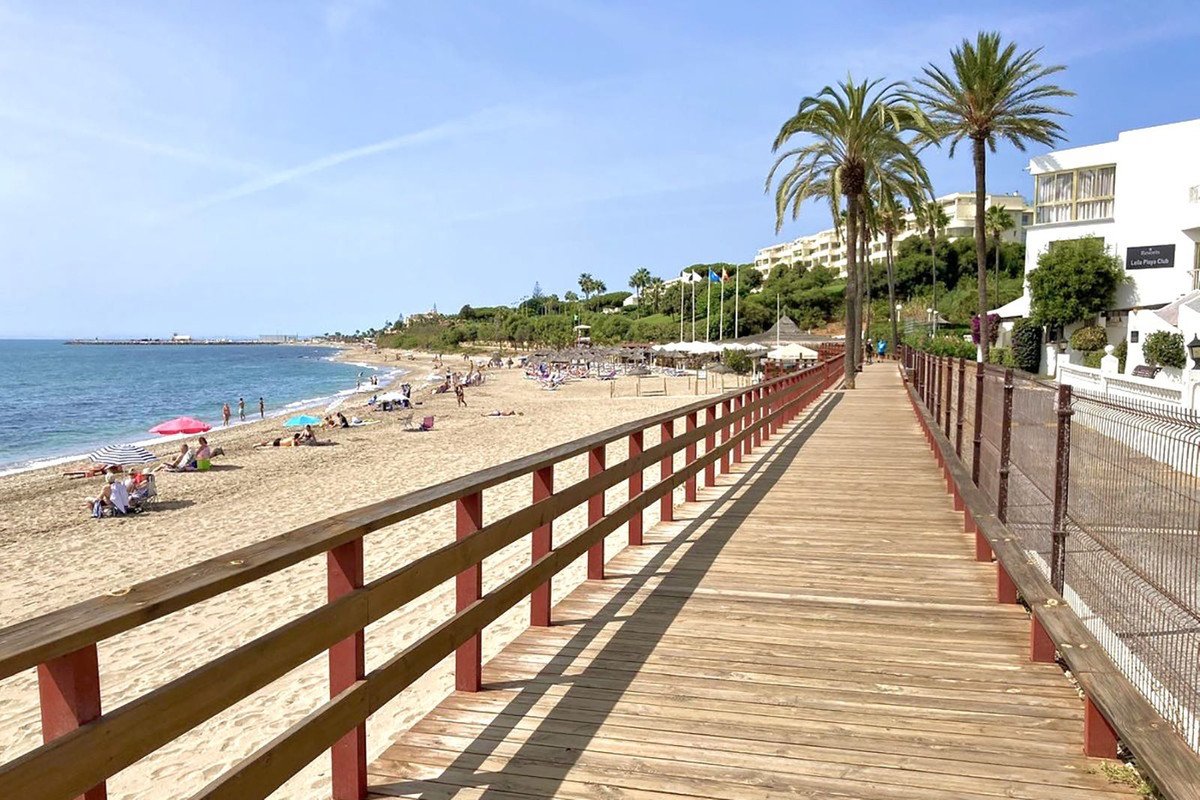 2 Bed Ground Floor Apartment in Calahonda