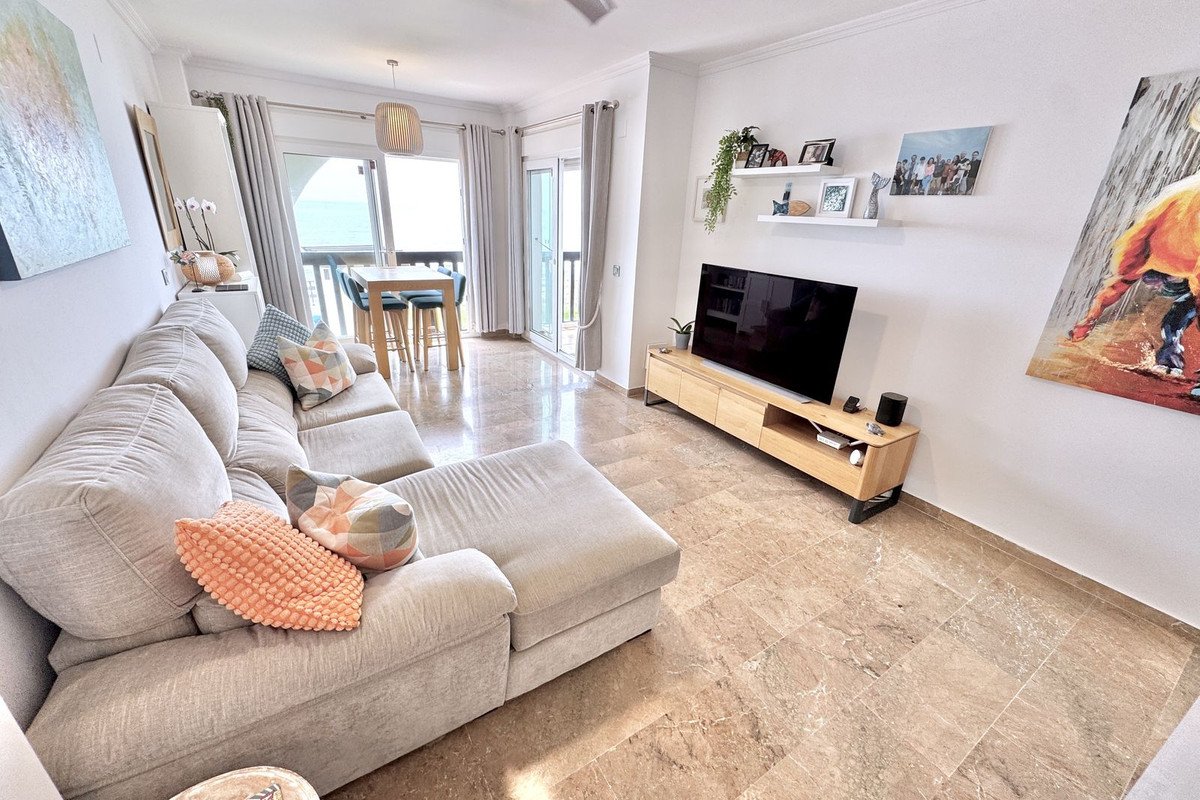 2 Bed Ground Floor Apartment in Calahonda