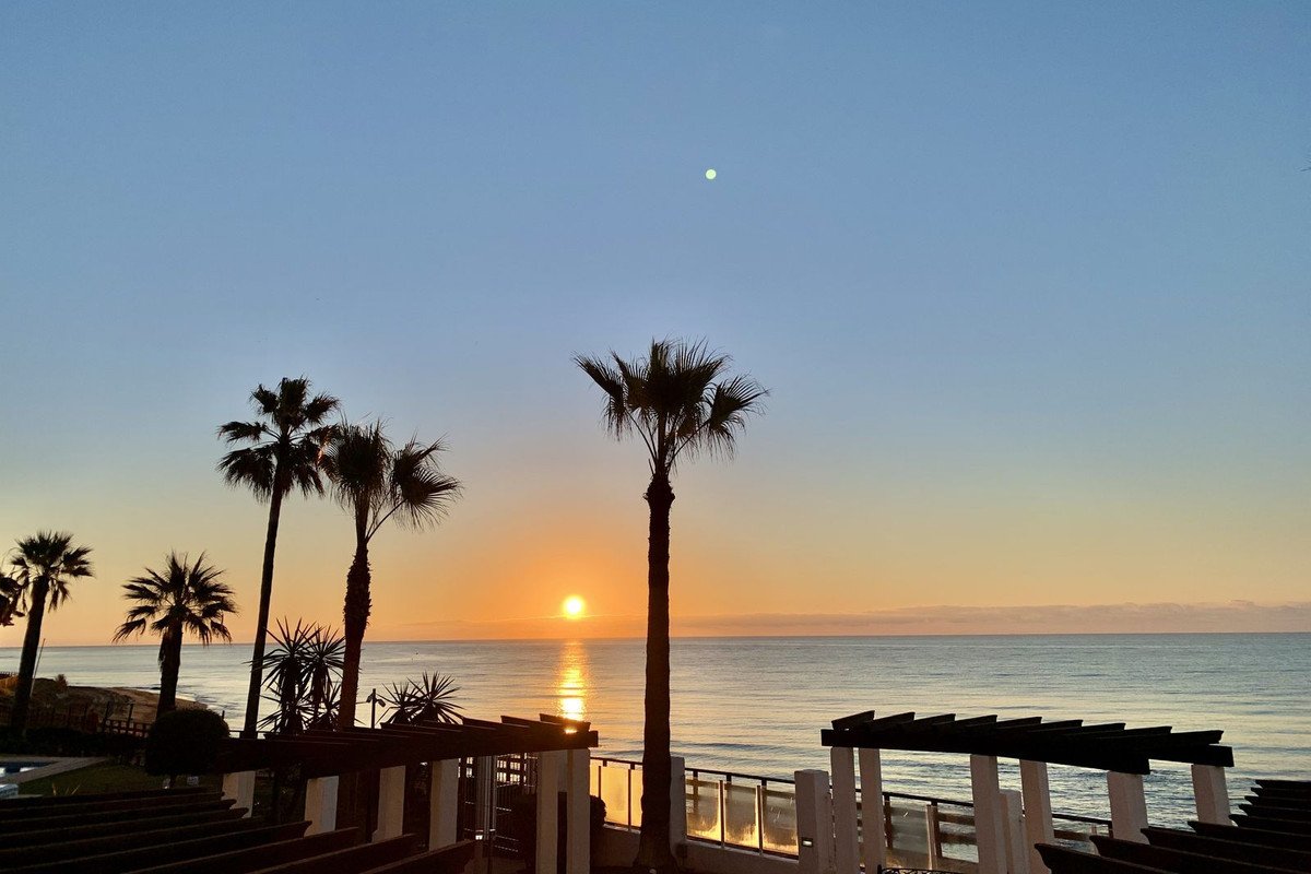 2 Bed Ground Floor Apartment in Calahonda