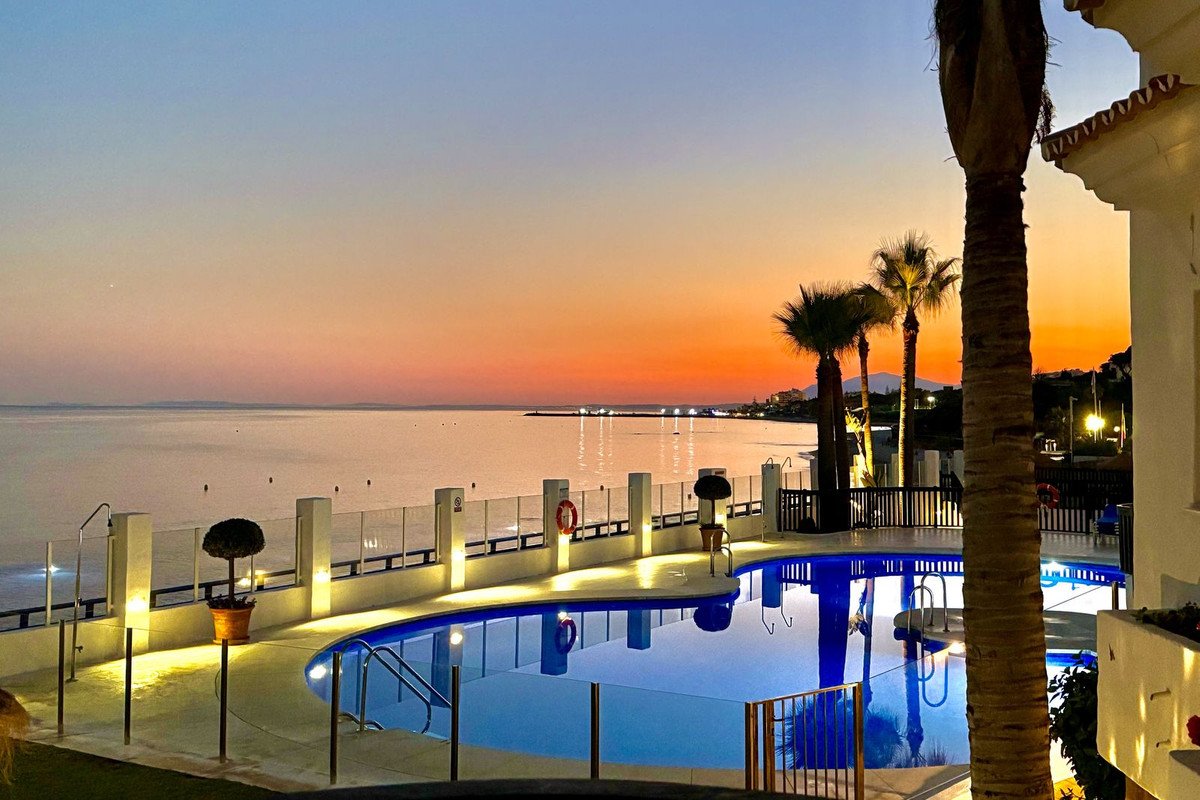 2 Bed Ground Floor Apartment in Calahonda