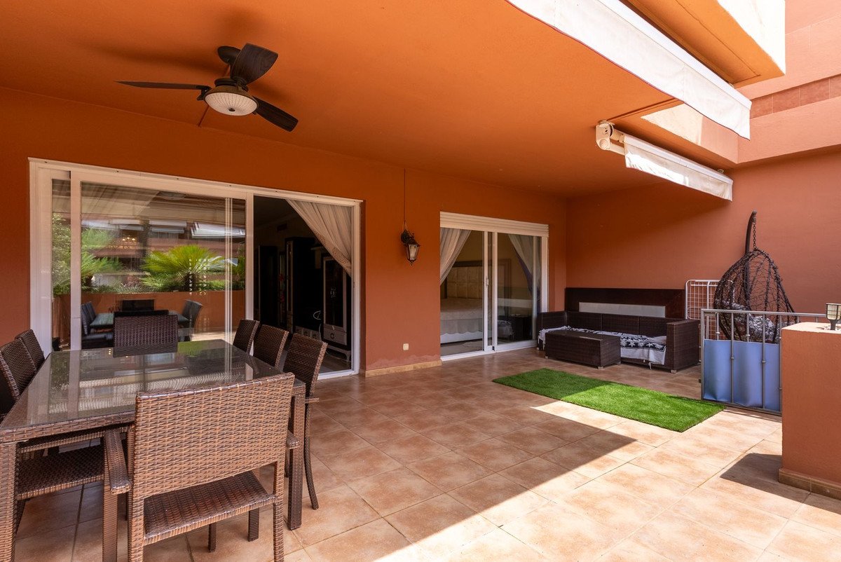 2 Bed Ground Floor Apartment in Marbella