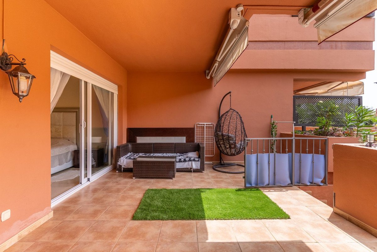 2 Bed Ground Floor Apartment in Marbella