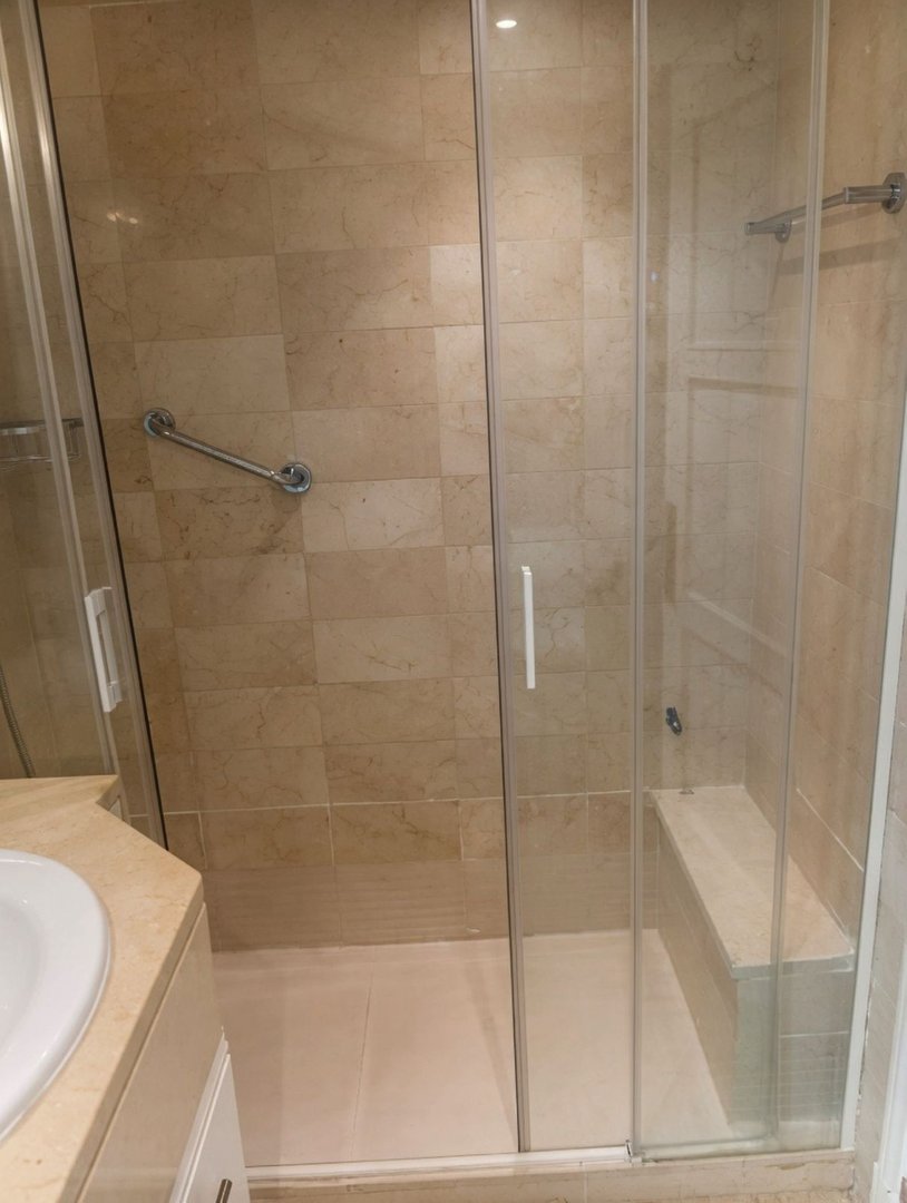 2 Bed Middle Floor Apartment in Marbella