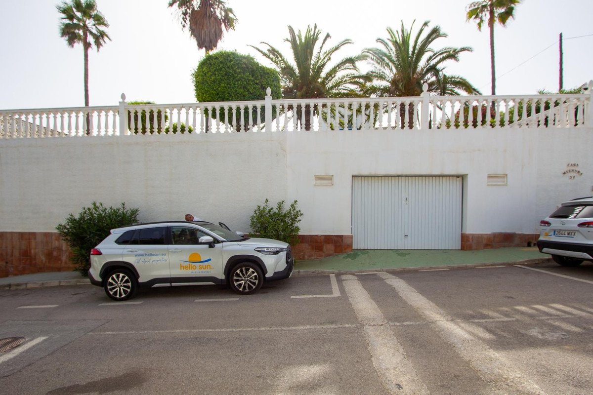 5 Bed Bungalow in Mijas Costa
