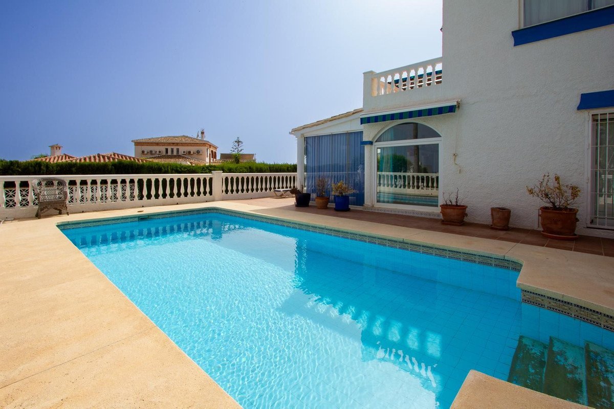 5 Bed Bungalow in Mijas Costa