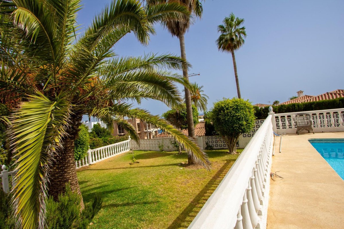 5 Bed Bungalow in Mijas Costa