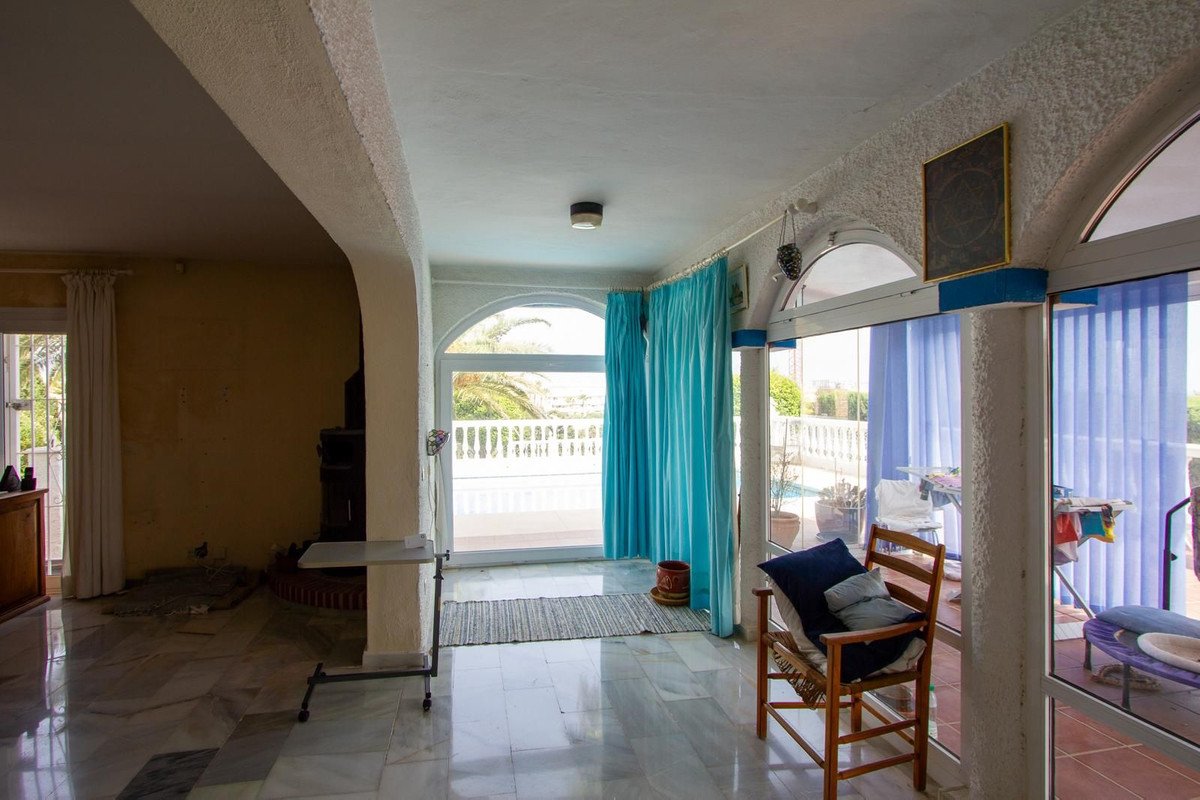 5 Bed Bungalow in Mijas Costa