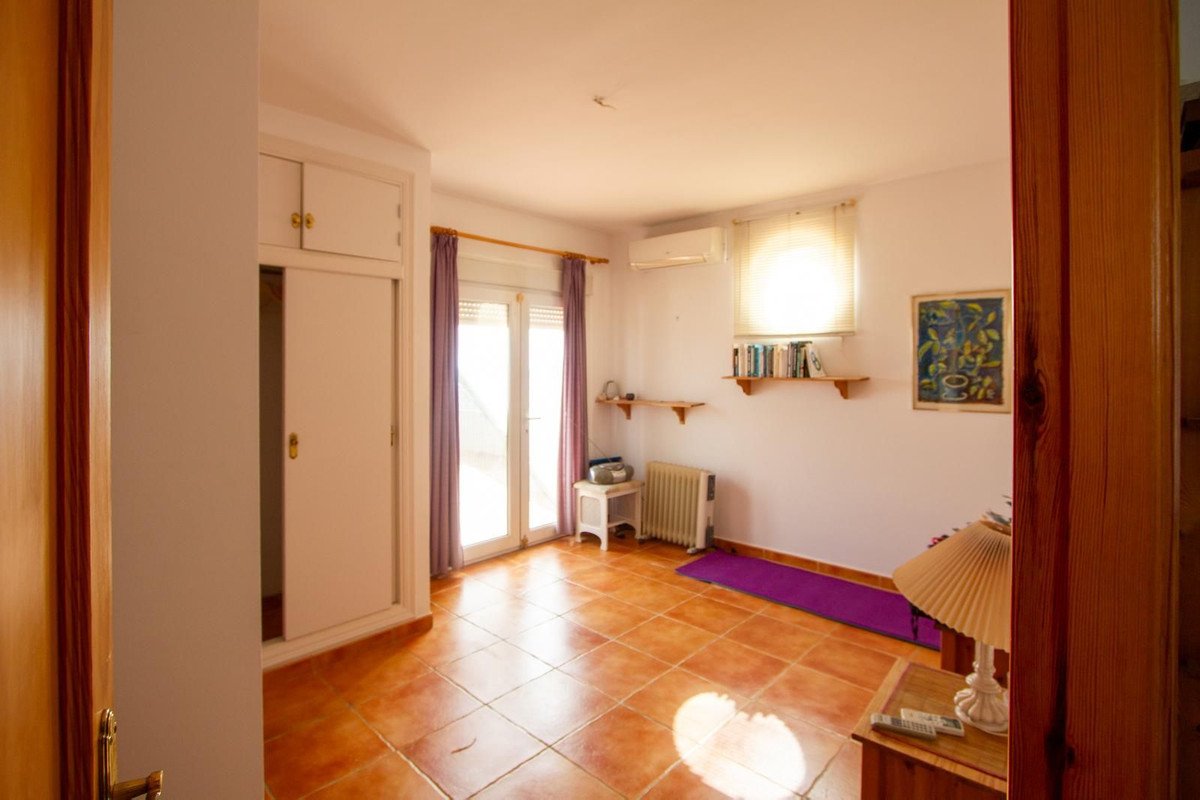 5 Bed Bungalow in Mijas Costa