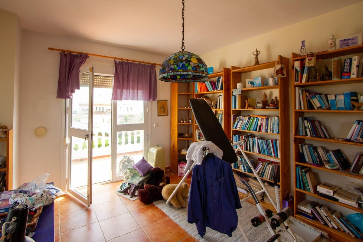 5 Bed Bungalow in Mijas Costa