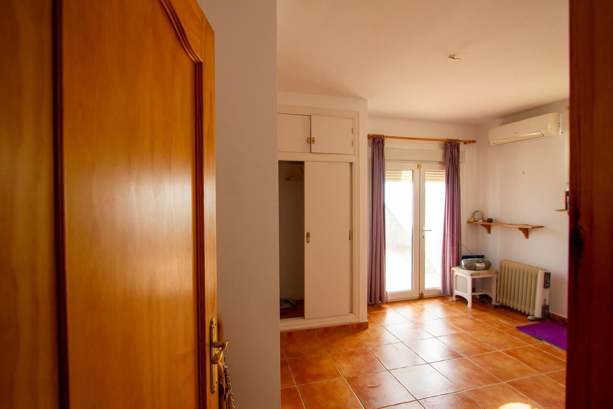 5 Bed Bungalow in Mijas Costa