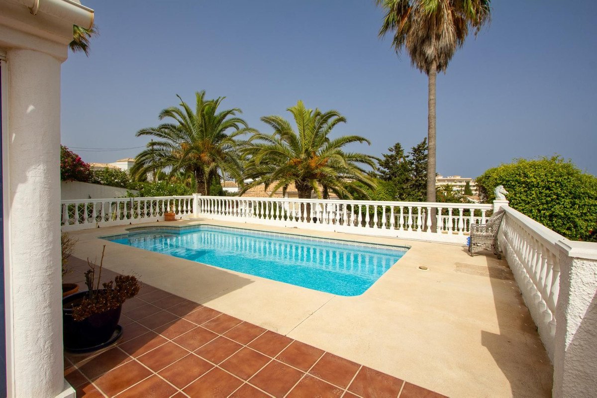 5 Bed Bungalow in Mijas Costa