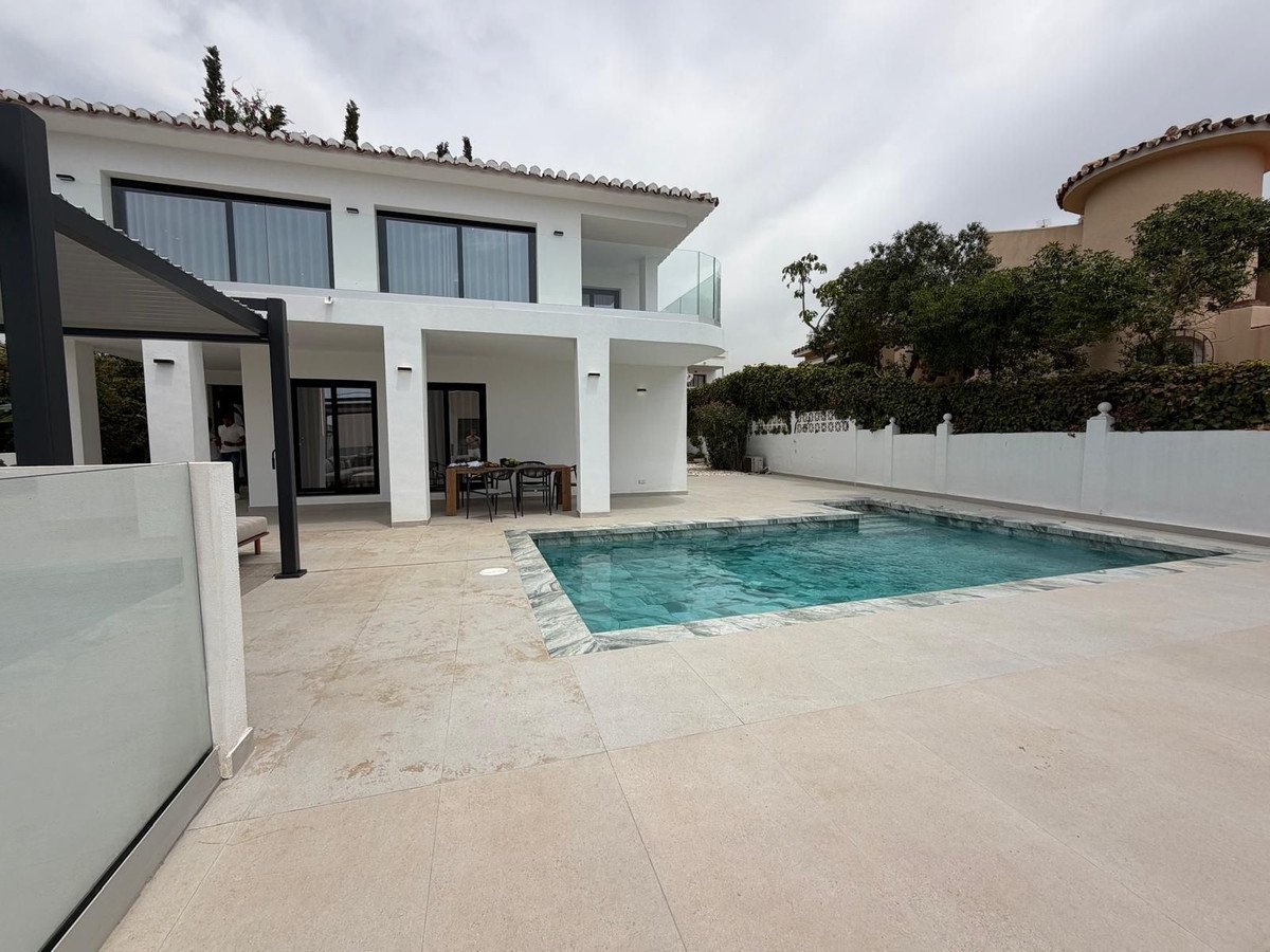 3 Bed Detached Villa in Campo Mijas