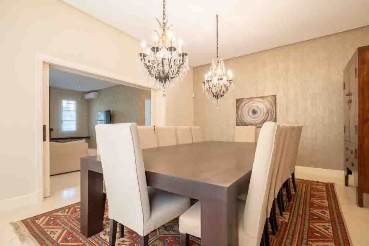 6 Bed Detached Villa in Sotogrande Alto