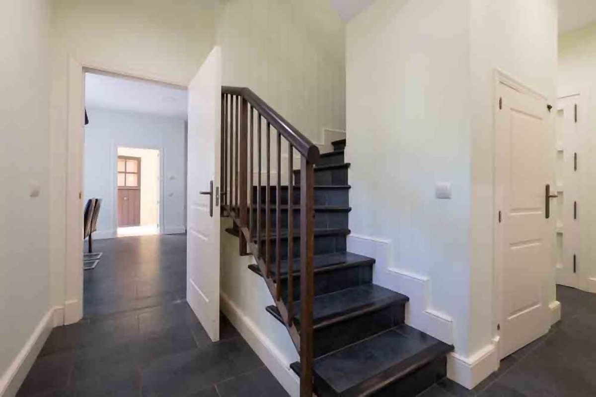 6 Bed Detached Villa in Sotogrande Alto