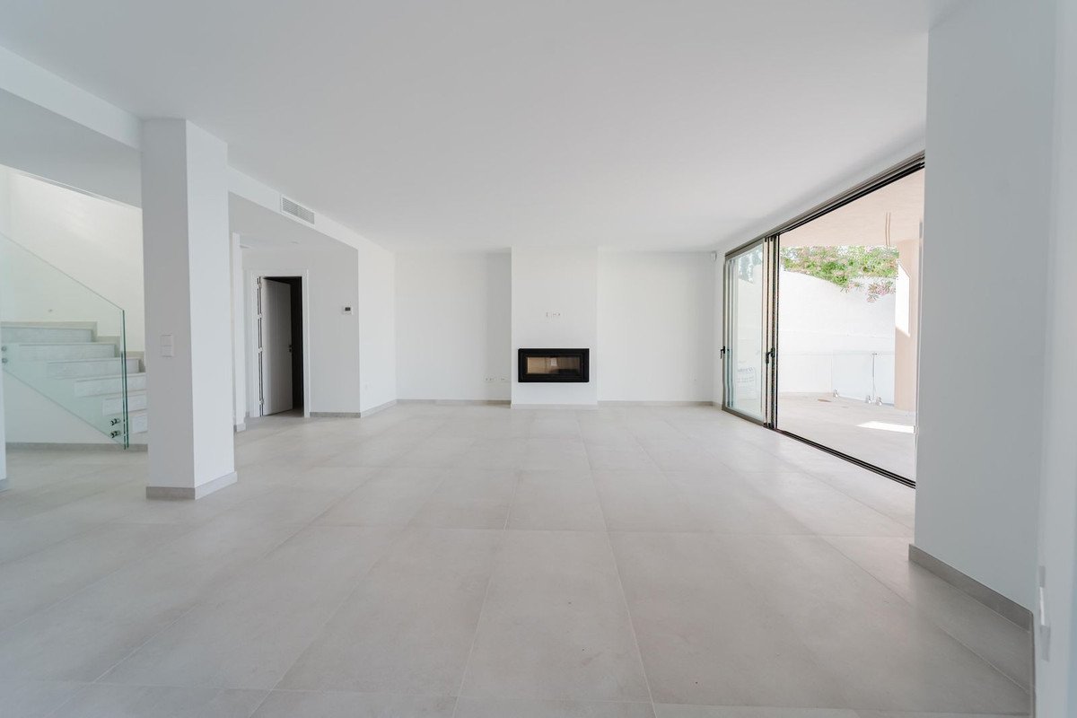 3 Bed Detached Villa in La Cala