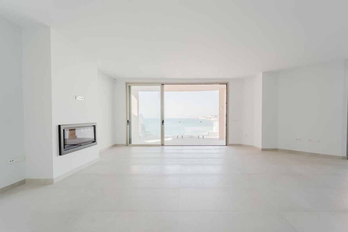 3 Bed Detached Villa in La Cala