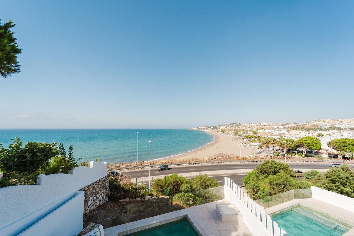 3 Bed Detached Villa in La Cala