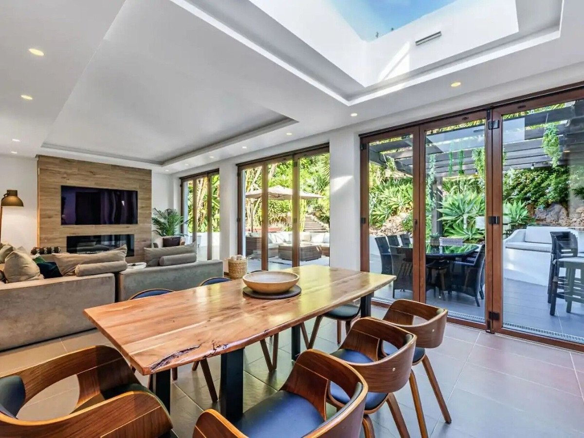 5 Bed Detached Villa in El Rosario