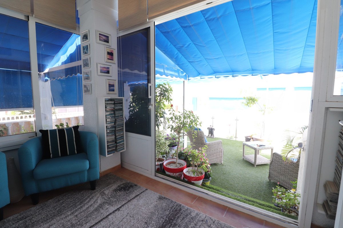 4 Bed Detached Villa in Algorfa