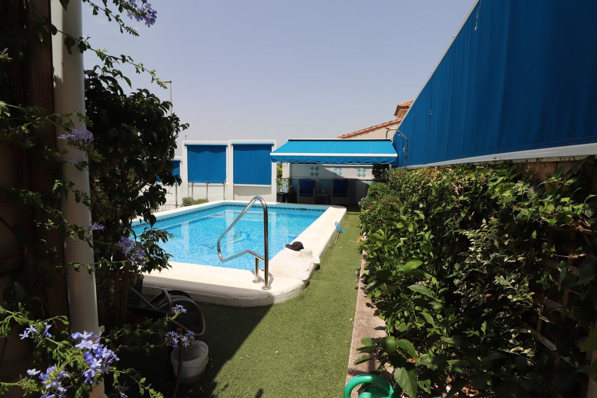 4 Bed Detached Villa in Algorfa