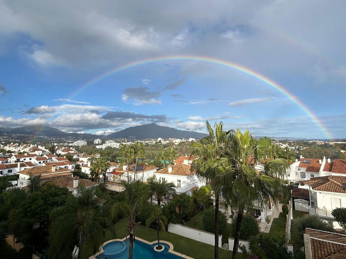 2 Bed Penthouse in Estepona