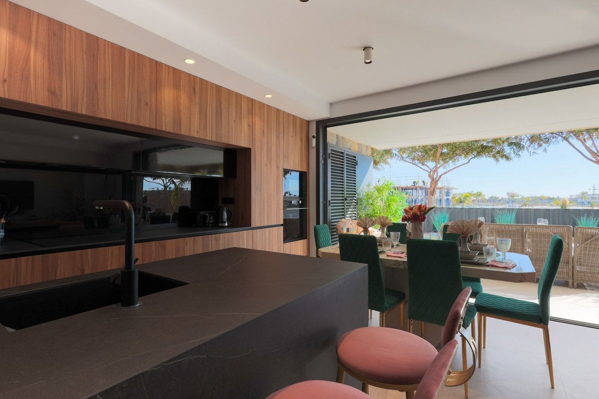 4 Bed Detached Villa in Los Alcazares