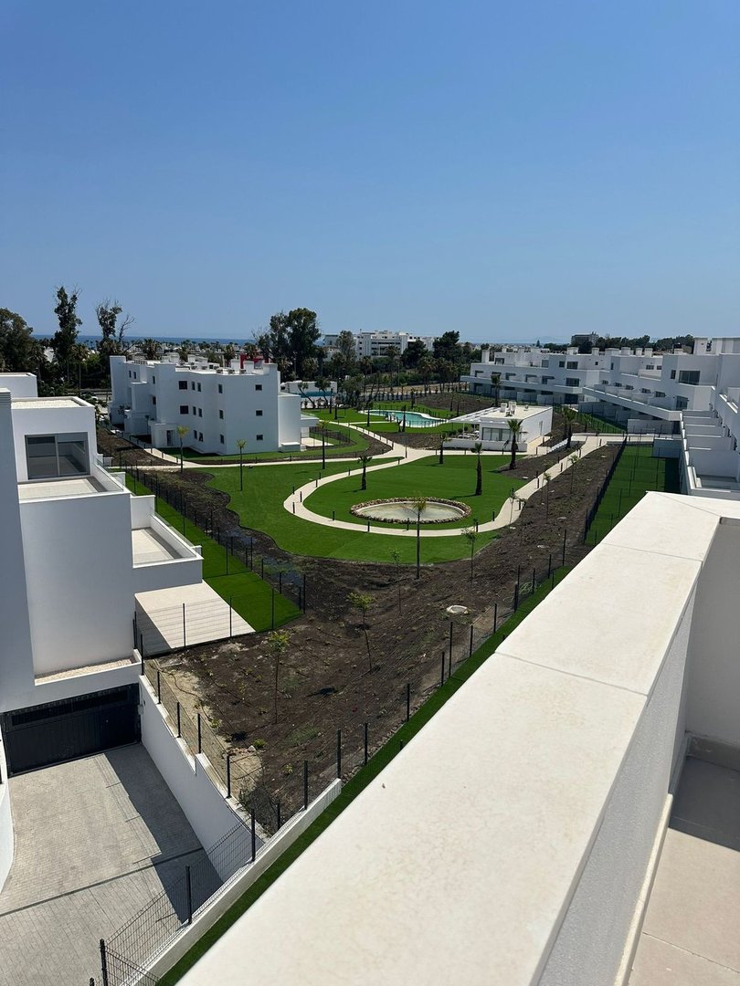 3 Bed Penthouse Duplex in Cancelada