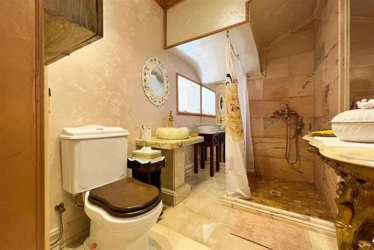 4 Bed Townhouse in Calahonda