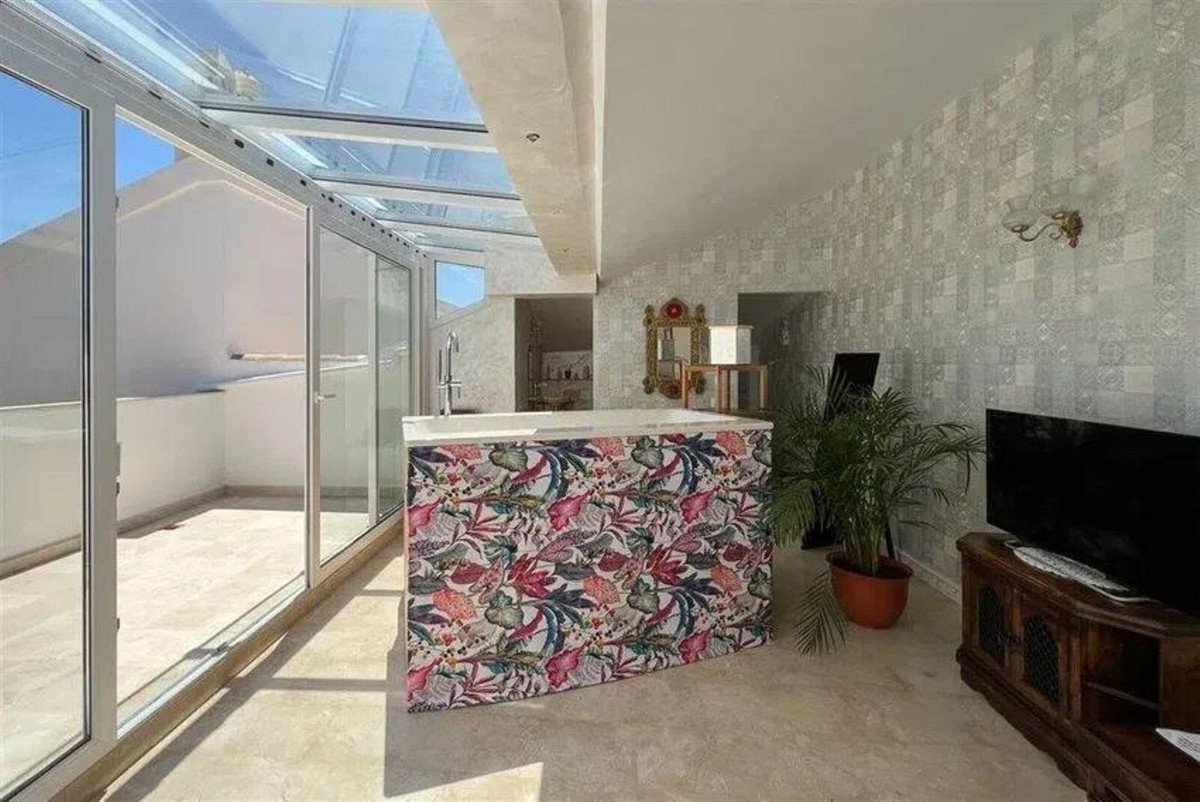 4 Bed Townhouse in Calahonda