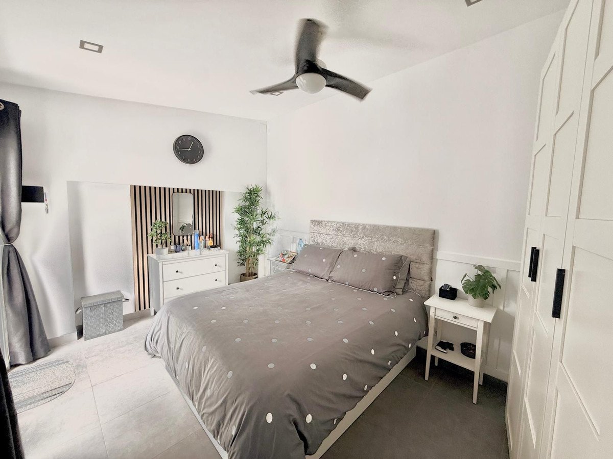 3 Bed Semi-Detached House in Benalmadena