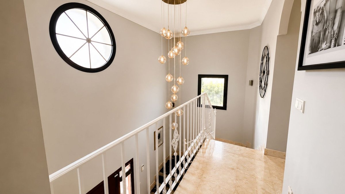 3 Bed Detached Villa in Estepona