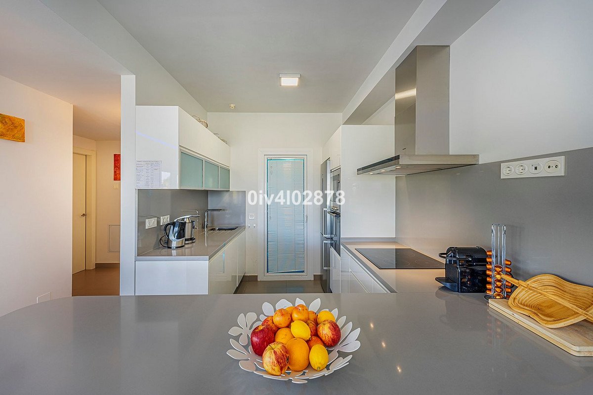 2 Bed Penthouse in Higueron